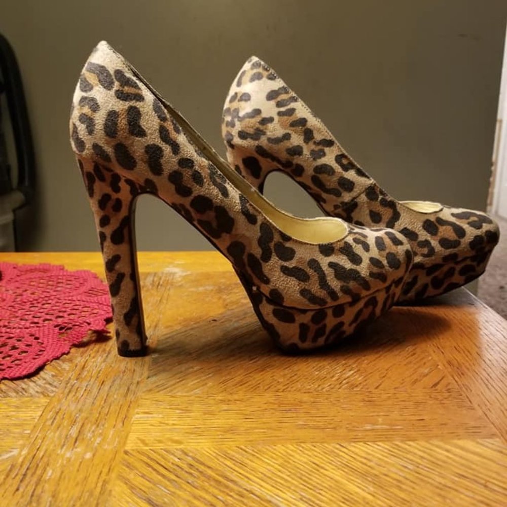 Mossimo Cheetah Heels